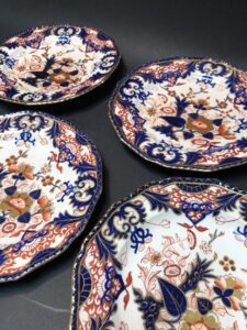 Set of 4 Antique Imari Bloor Royal Crown Derby Dinner Plates (3 Sets Available)