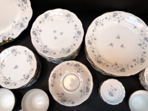Blue Garland by Johann Haviland China Set for 8 with Additional Pieces