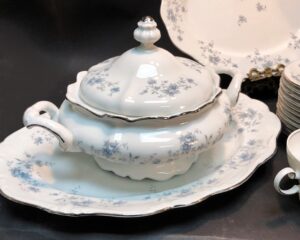 Blue Garland by Johann Haviland China Set for 8 with Additional Pieces