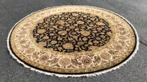 8ft Round Handknotted Rug