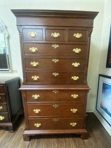 Baker-DuPree Solid Mahogany Chest on Chest