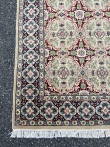 5x7 Handknotted Area Rug 