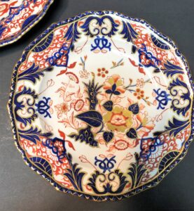 Antique Imari Bloor Royal Crown Derby Dinner Plates (7 Plates Available)