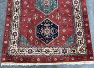 5x7 Handknotted Persian Area Rug 