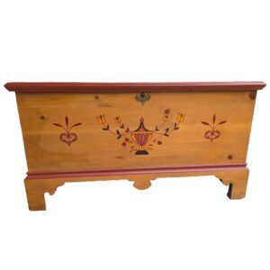 Lane Large Cedar Lined Blanket Chest.
