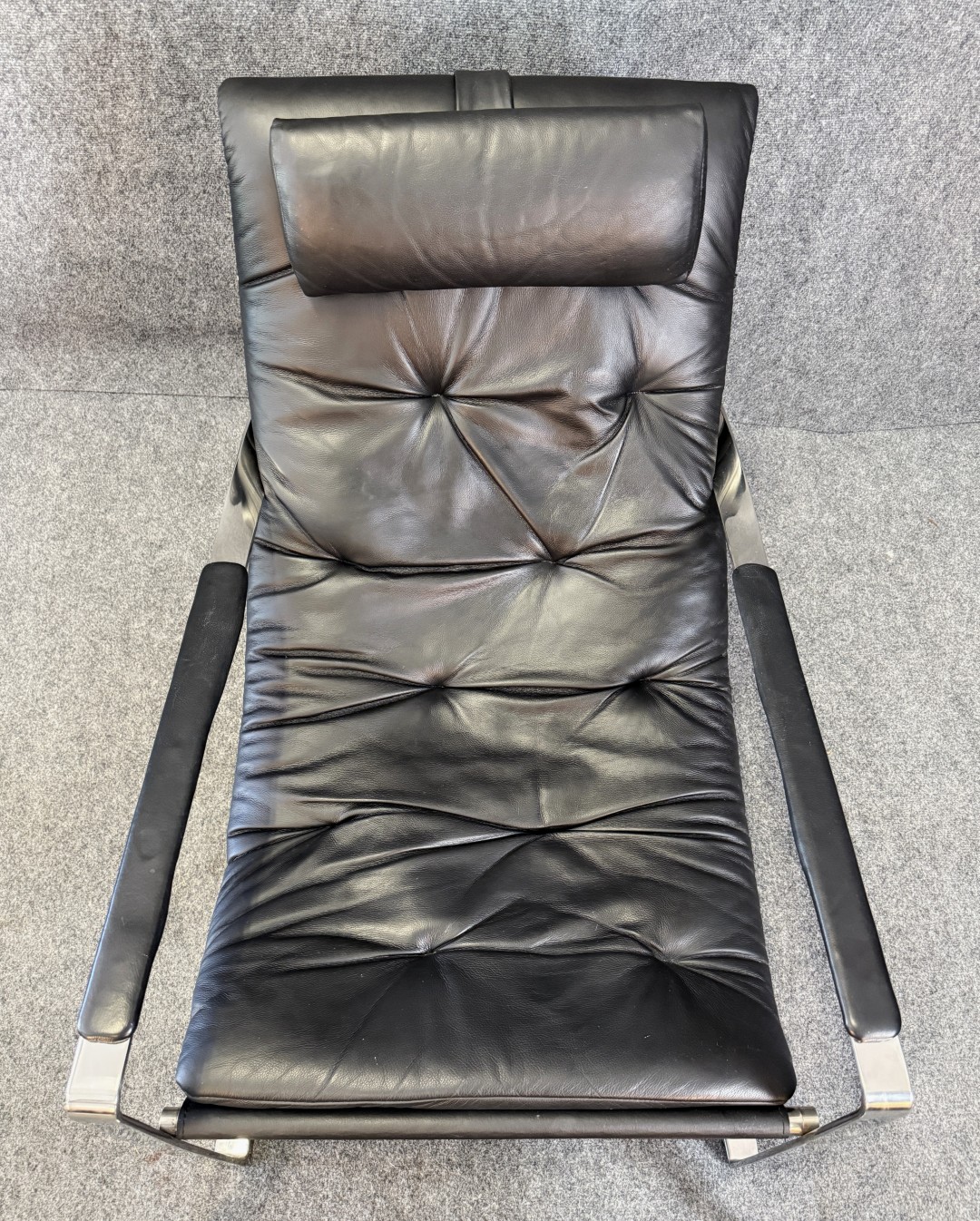 Ambiene Mid-Century Modern Style Black Leather Chair and Ottoman Ambiene Mid-Century Modern Style Black Leather Chair and Ottoman