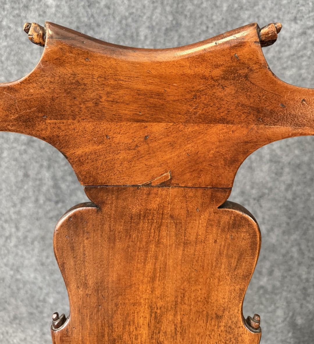 Set of 6 Antique Italian-Made Dining Chairs Set of 6 Antique Italian-Made Dining Chairs