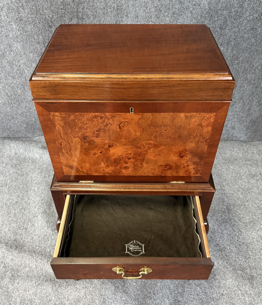 Hickory White American Masterpiece Silver Chest Hickory White American Masterpiece Silver Chest