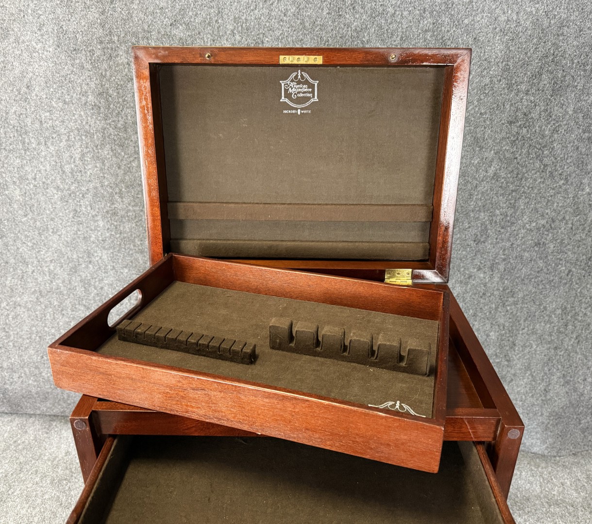 Hickory White American Masterpiece Silver Chest Hickory White American Masterpiece Silver Chest