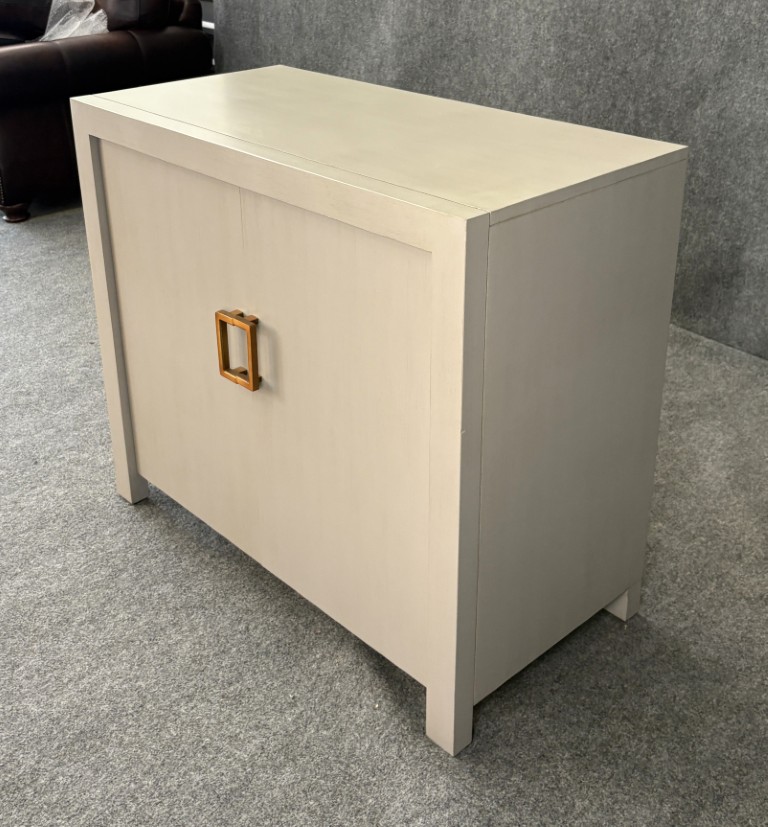 New Sherrill Furniture Occasional Naples Solid Wood Accent Cabinet New Sherrill Furniture Occasional Naples Solid Wood Accent Cabinet