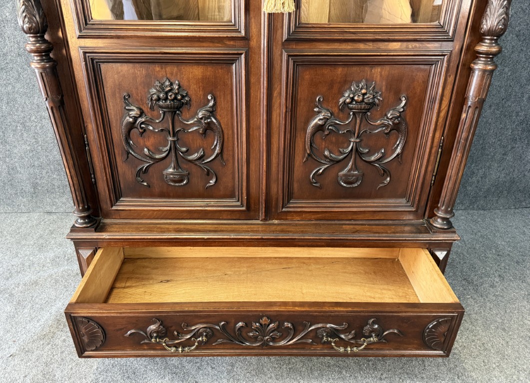 19th Century Solid Mahogany Carved Glass Door Bookcase 19th Century Solid Mahogany Carved Glass Door Bookcase