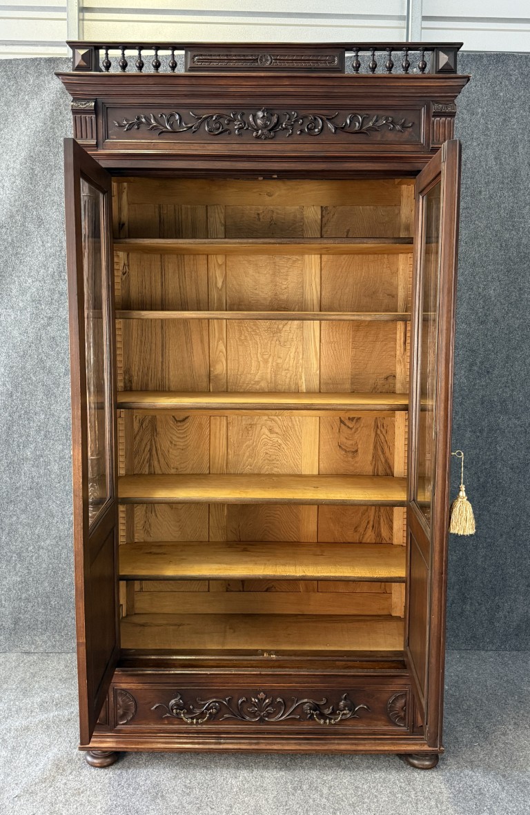 19th Century Solid Mahogany Carved Glass Door Bookcase 19th Century Solid Mahogany Carved Glass Door Bookcase