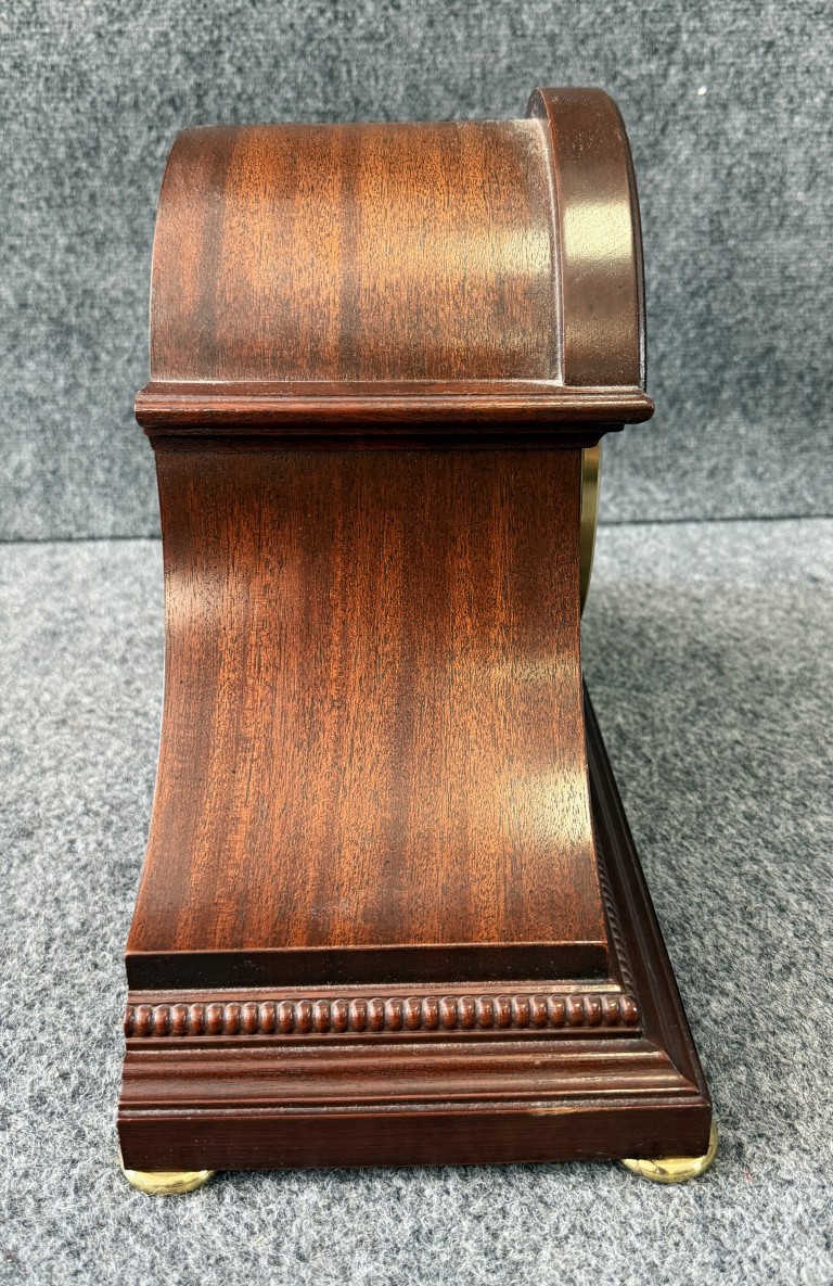 Vintage Sligh Solid Mahogany Mantel Clock Vintage Sligh Solid Mahogany Mantel Clock