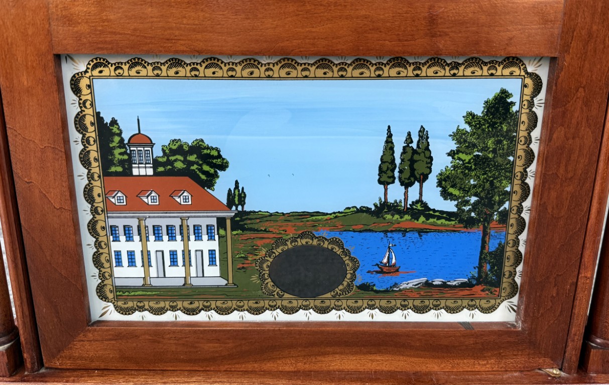 Early 1900s Eli Terry Jr. Functional Mantel Clock with Plantation Scene Early 1900s Eli Terry Jr. Functional Mantel Clock with Plantation Scene