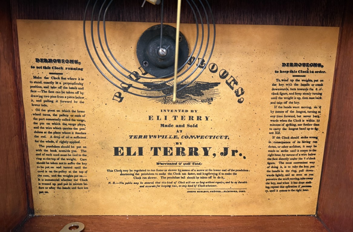 Early 1900s Eli Terry Jr. Functional Mantel Clock with Plantation Scene Early 1900s Eli Terry Jr. Functional Mantel Clock with Plantation Scene