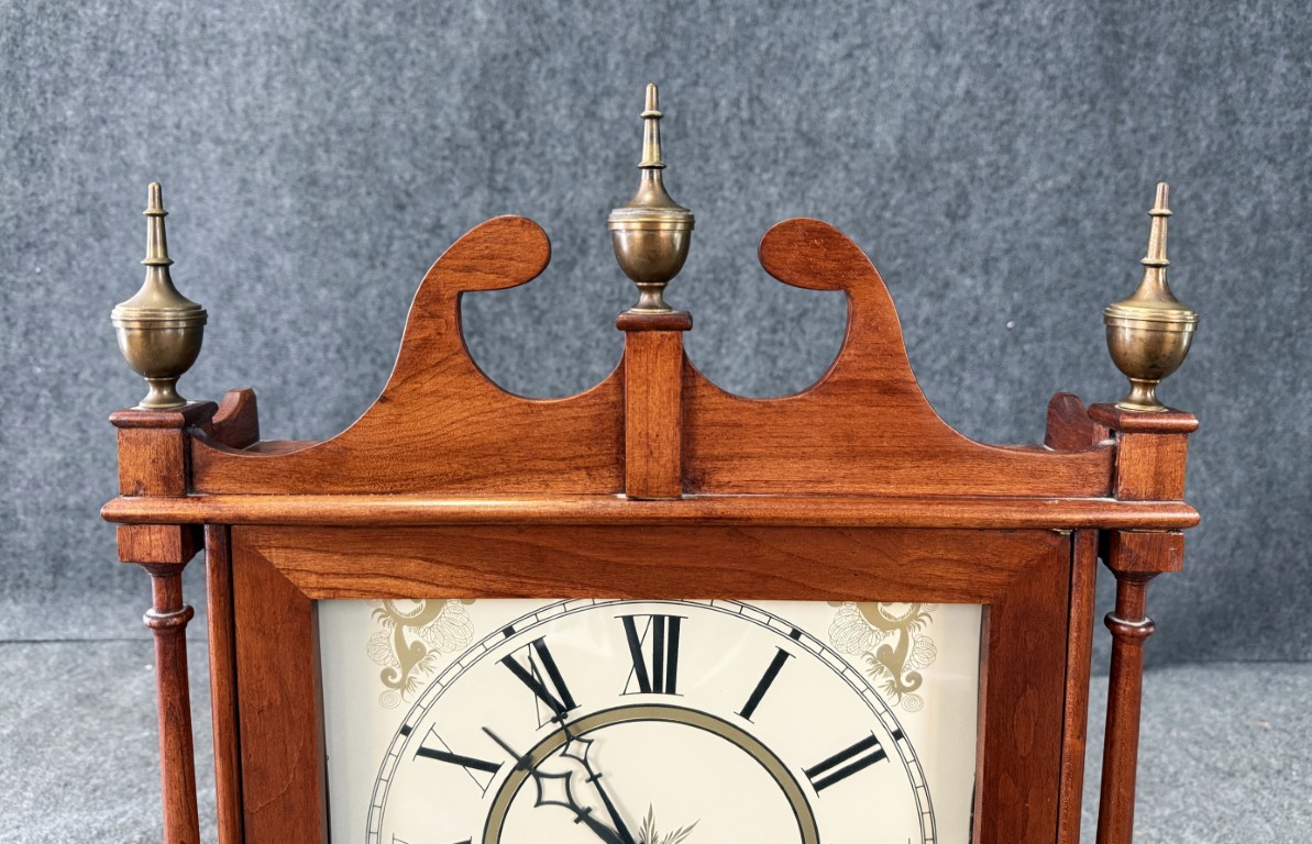 Early 1900s Eli Terry Jr. Functional Mantel Clock with Plantation Scene Early 1900s Eli Terry Jr. Functional Mantel Clock with Plantation Scene