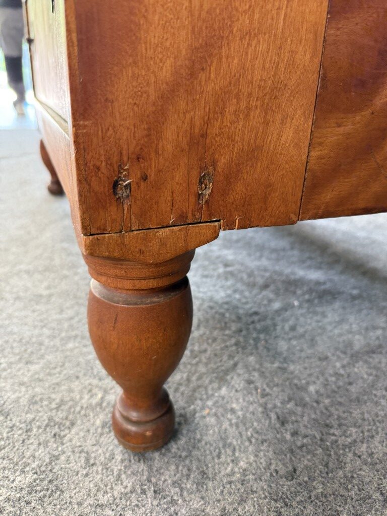 19th Century Four-Drawer Chest of Drawers with Figured Grain 19th Century Four-Drawer Chest of Drawers with Figured Grain
