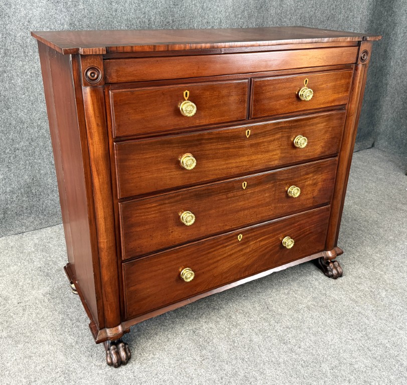 19th Century Inlaid Mahogany Chest of Drawers with Claw Feet 19th Century Inlaid Mahogany Chest of Drawers with Claw Feet