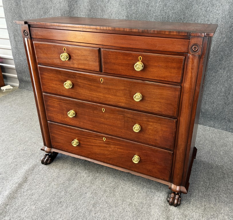 19th Century Inlaid Mahogany Chest of Drawers with Claw Feet 19th Century Inlaid Mahogany Chest of Drawers with Claw Feet