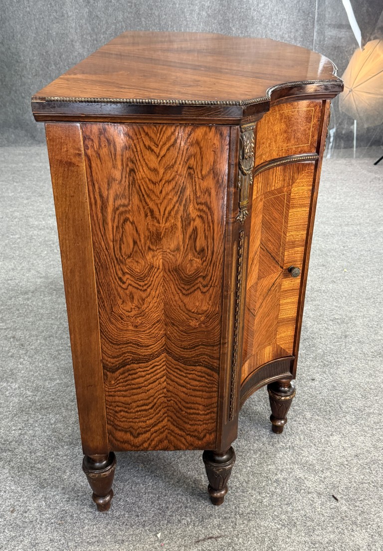 Robert W. Irwin Co. Banded Walnut Four-Drawer Chest Robert W. Irwin Co. Banded Walnut Four-Drawer Chest