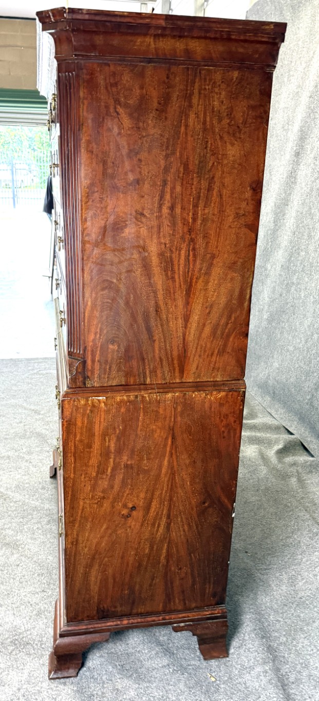 18th Century Inlaid Mahogany Chippendale Chest on Chest 18th Century Inlaid Mahogany Chippendale Chest on Chest