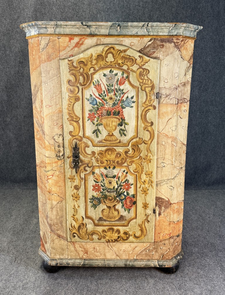 18th Century Hand-Painted Faux-Marble Pine Armoire 18th Century Hand-Painted Faux-Marble Pine Armoire