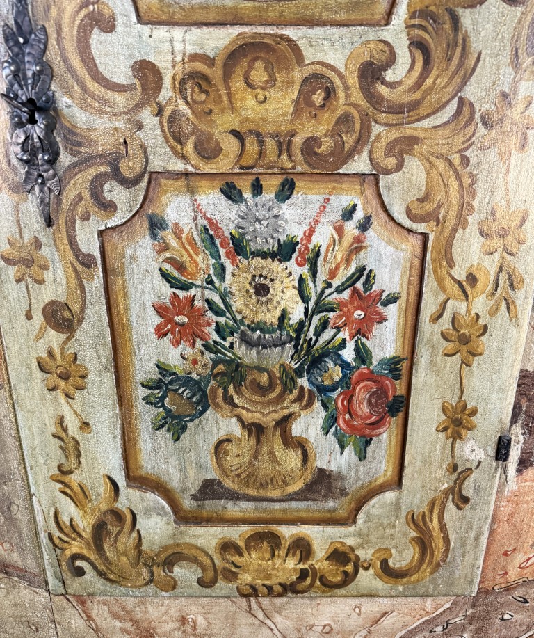 18th Century Hand-Painted Faux-Marble Pine Armoire 18th Century Hand-Painted Faux-Marble Pine Armoire