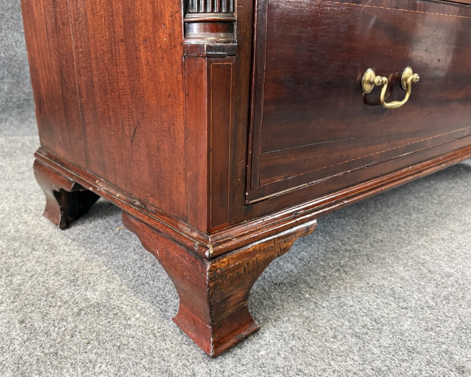 18th Century Solid Mahogany 5-Drawer Chest 18th Century Solid Mahogany 5-Drawer Chest