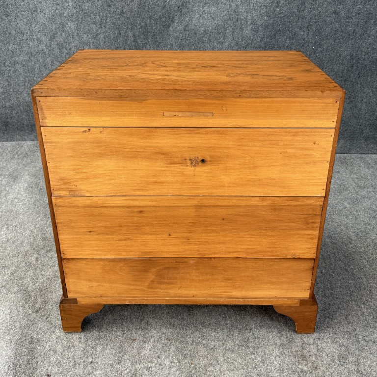 Oak Bachelors Chest with Exposed Dovetails and Dressing Table Oak Bachelors Chest with Exposed Dovetails and Dressing Table