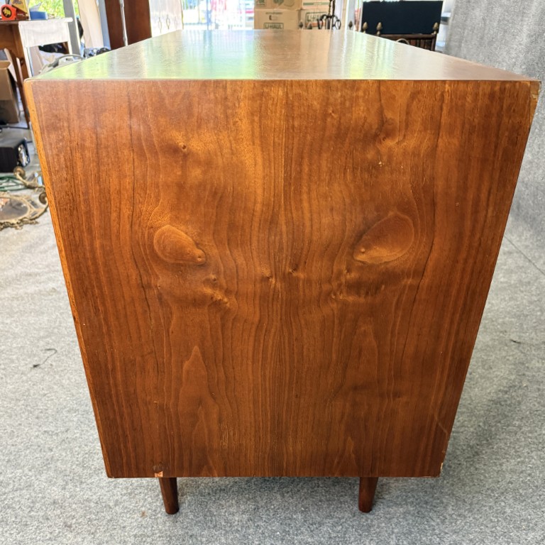 Mid-Century Modern Drexel Declaration Walnut Dresser Mid-Century Modern Drexel Declaration Walnut Dresser