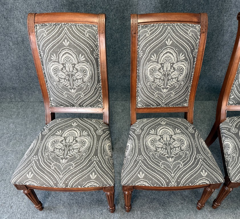 Ethan Allen 9 Piece Cherry Dining Set with Pedestal Table and Upholstered Chairs Ethan Allen 9 Piece Cherry Dining Set with Pedestal Table and Upholstered Chairs