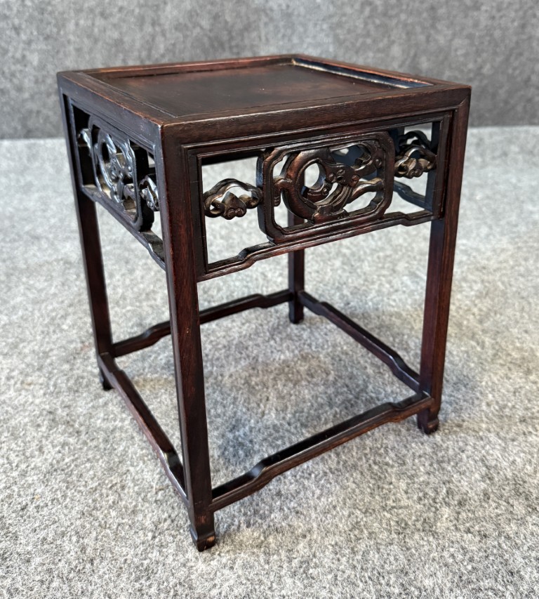 Diminutive Asian-Inspired Plant Stand Diminutive Asian-Inspired Plant Stand