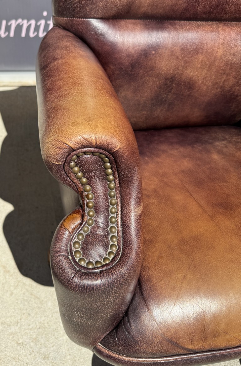 Bradington Young Executive Leather Desk Chair Bradington Young Executive Leather Desk Chair