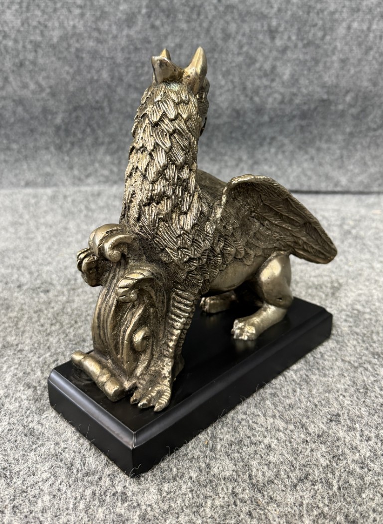Winged Griffin Silver Statue Winged Griffin Silver Statue