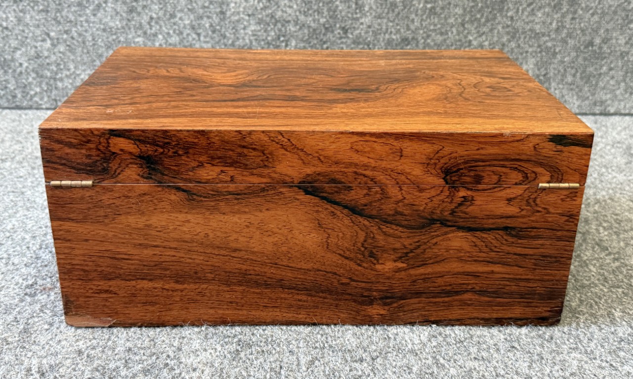 Early 1900's British-Made Cigar Humidor Early 1900's British-Made Cigar Humidor