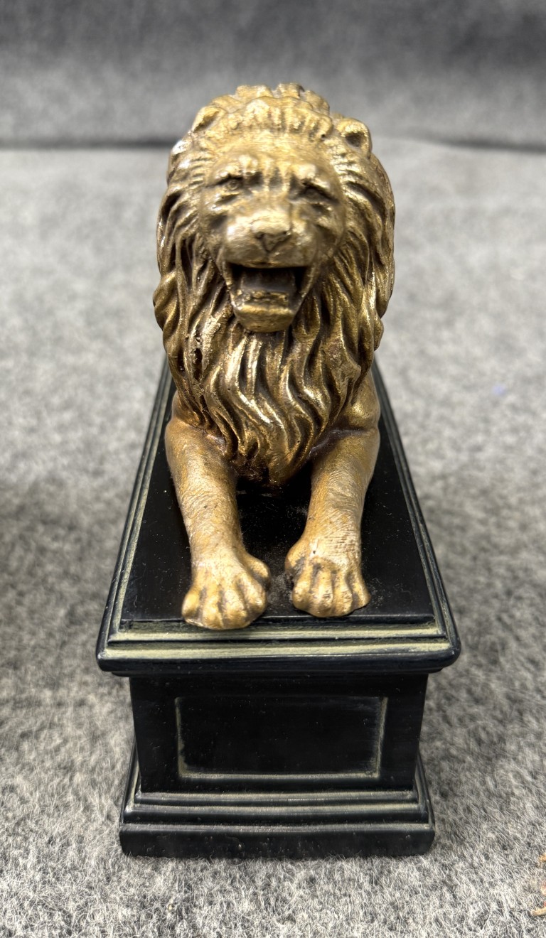 Pair of Seated Lion Bookends Pair of Seated Lion Bookends