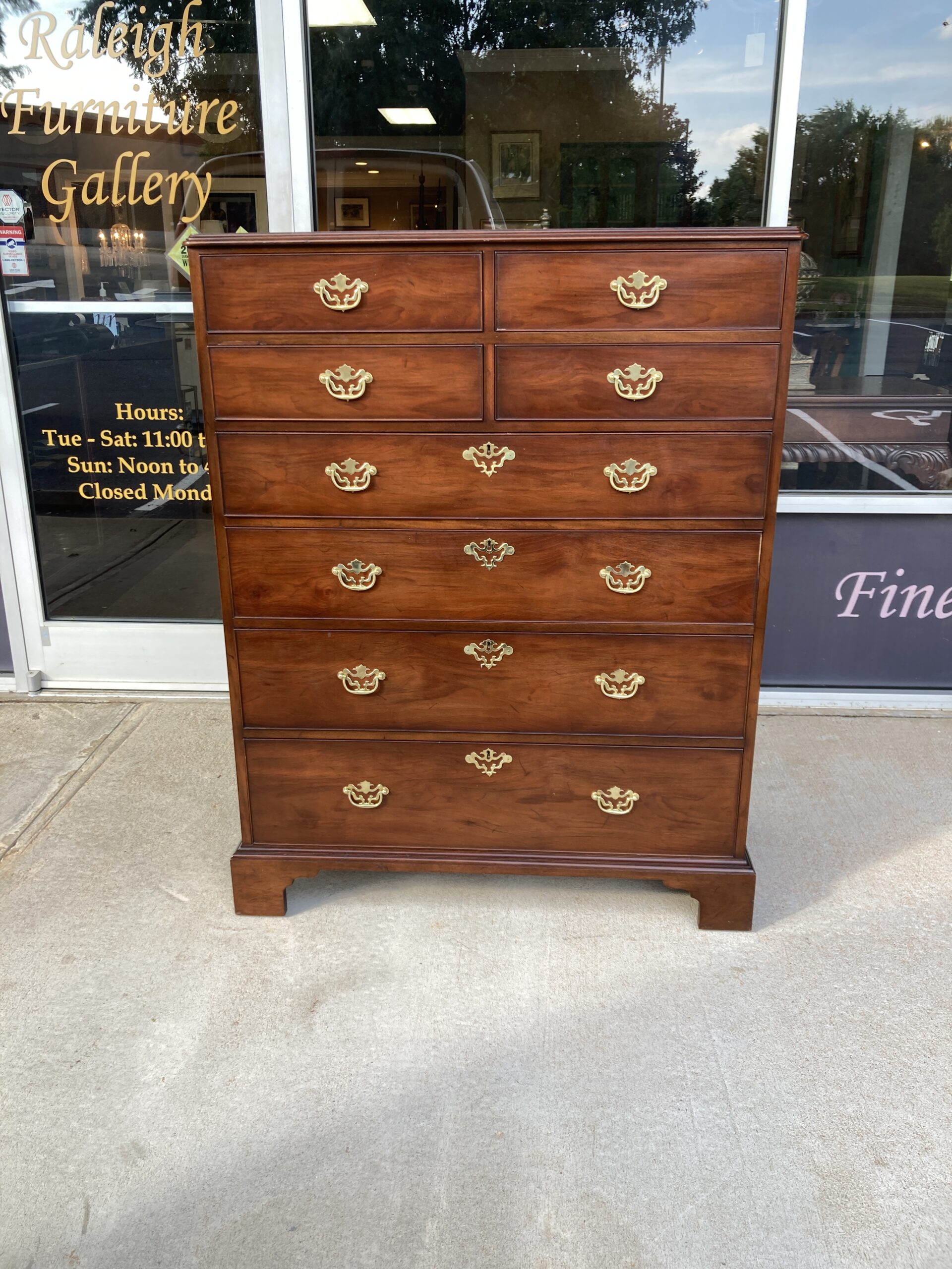 Mahogany Chest of Drawers by Saybolt Cleland Mahogany Chest of Drawers by Saybolt Cleland