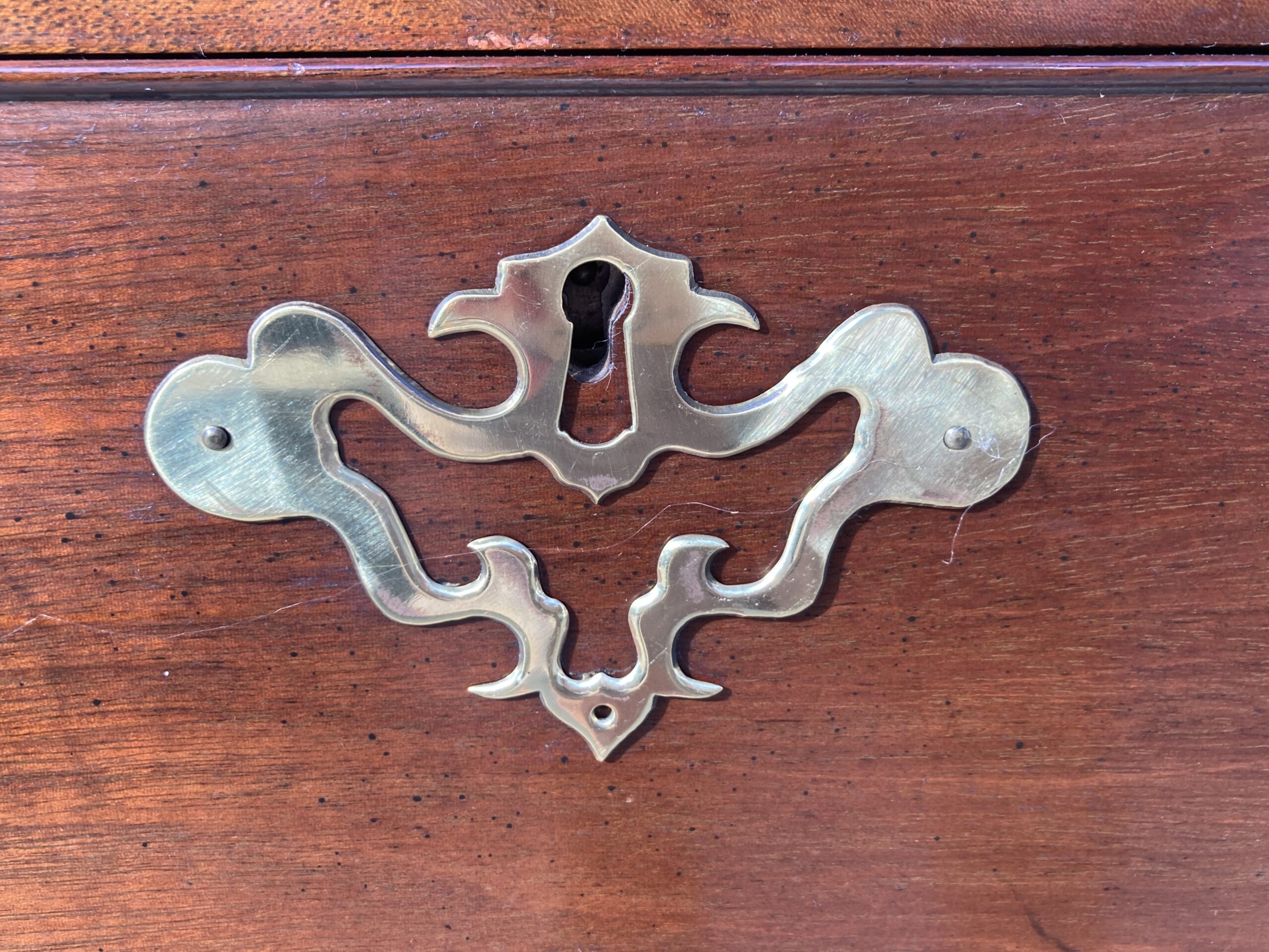 Mahogany Chest of Drawers by Saybolt Cleland Mahogany Chest of Drawers by Saybolt Cleland