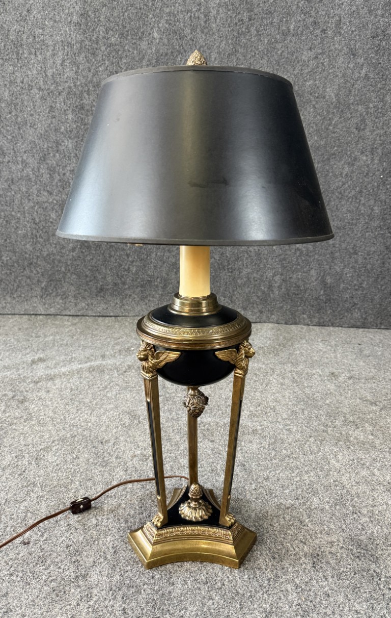 Vintage 1972 Chapman Fontbonne Brass Table Lamp Vintage 1972 Chapman Fontbonne Brass Table Lamp