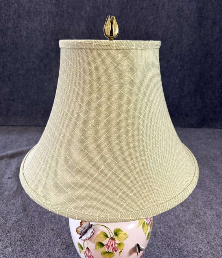Hand-Painted Floral Porcelain Butterfly Lamp with Shade Hand-Painted Floral Porcelain Butterfly Lamp with Shade