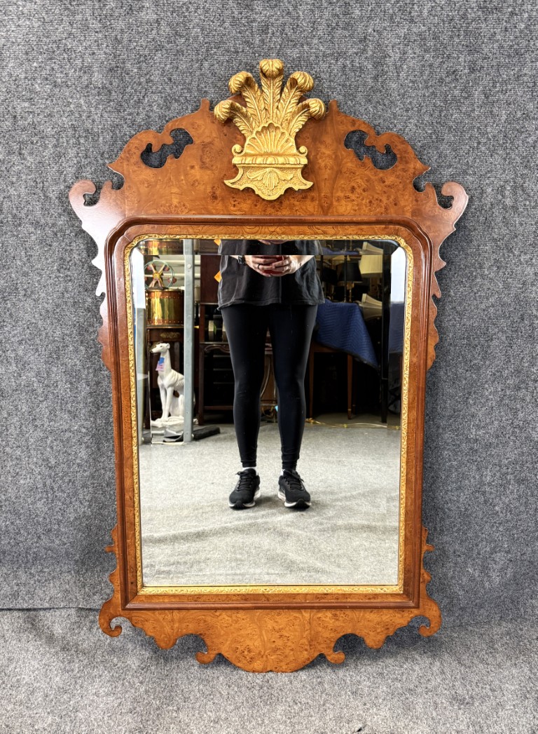 Friedman Brothers Colonial Williamsburg Burled Wall Mirror Friedman Brothers Colonial Williamsburg Burled Wall Mirror