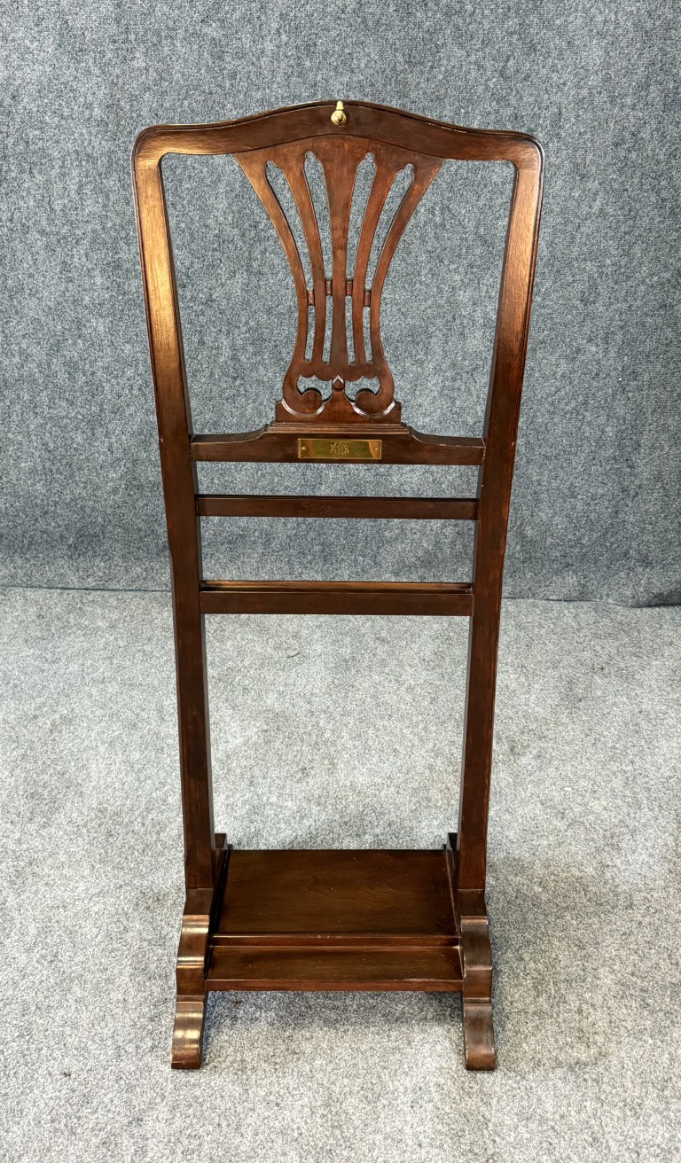 Vintage Solid Mahogany Valet Stand Vintage Solid Mahogany Valet Stand