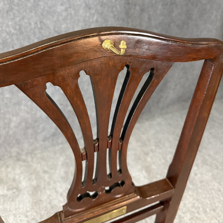 Vintage Solid Mahogany Valet Stand Vintage Solid Mahogany Valet Stand