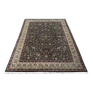 High Quality Nain 9x12 Black Hand-Knotted Area Rug