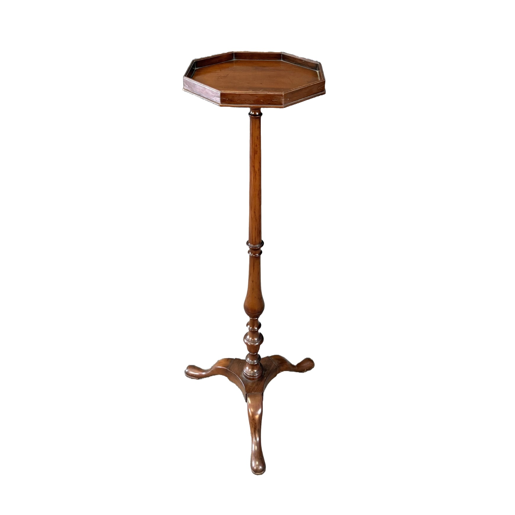 Kittinger Williamsburg Mahogany Candlestand No. 119 Kittinger Williamsburg Mahogany Candlestand No. 119