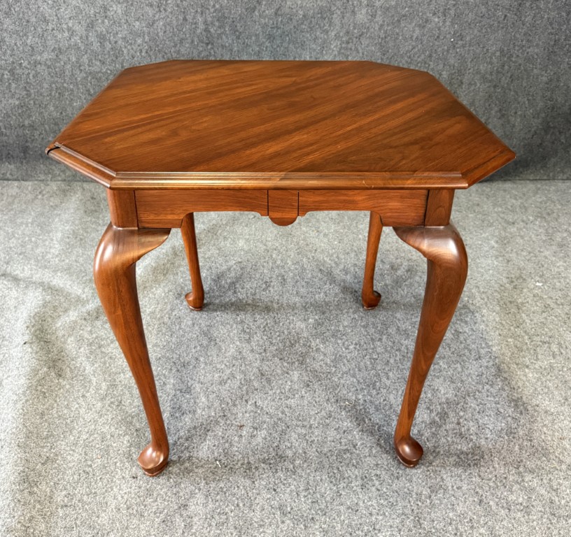 Henkel Harris Solid Cherry Drop-Side Handkerchief Table Model No. 5610 Henkel Harris Solid Cherry Drop-Side Handkerchief Table Model No. 5610