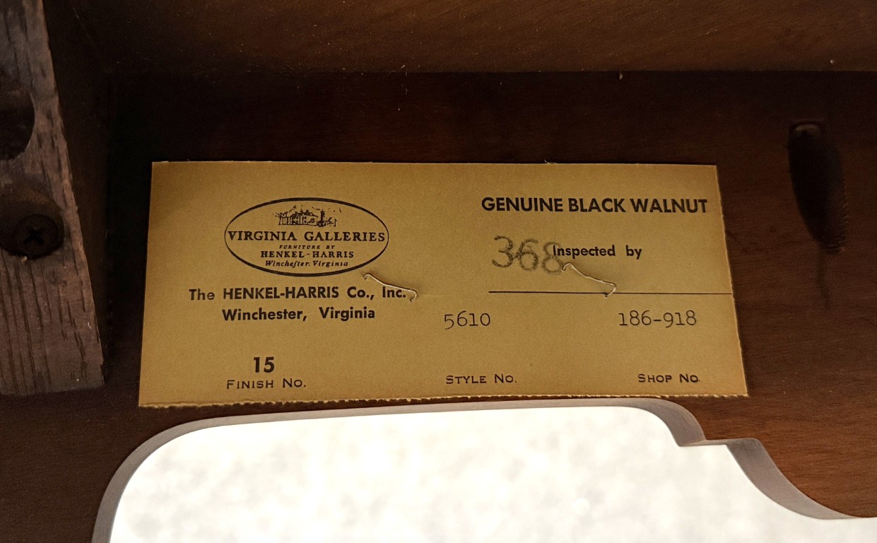 Henkel Harris Solid Cherry Drop-Side Handkerchief Table Model No. 5610 Henkel Harris Solid Cherry Drop-Side Handkerchief Table Model No. 5610