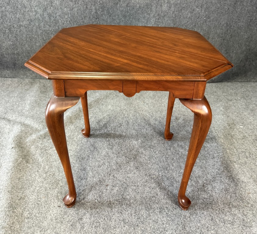 Henkel Harris Solid Cherry Drop-Side Handkerchief Table Model No. 5610 Henkel Harris Solid Cherry Drop-Side Handkerchief Table Model No. 5610