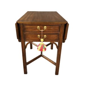 Henkel Harris Solid Mahogany Drop-Side End Table No. 5425