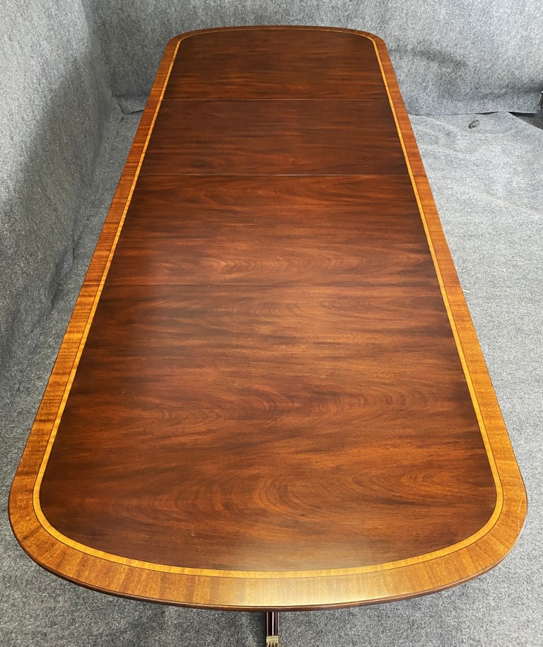 Henkel Harris 9 Piece Mahogany Dining Set Models No. 2207 & 107 Henkel Harris 9 Piece Mahogany Dining Set Models No. 2207 & 107